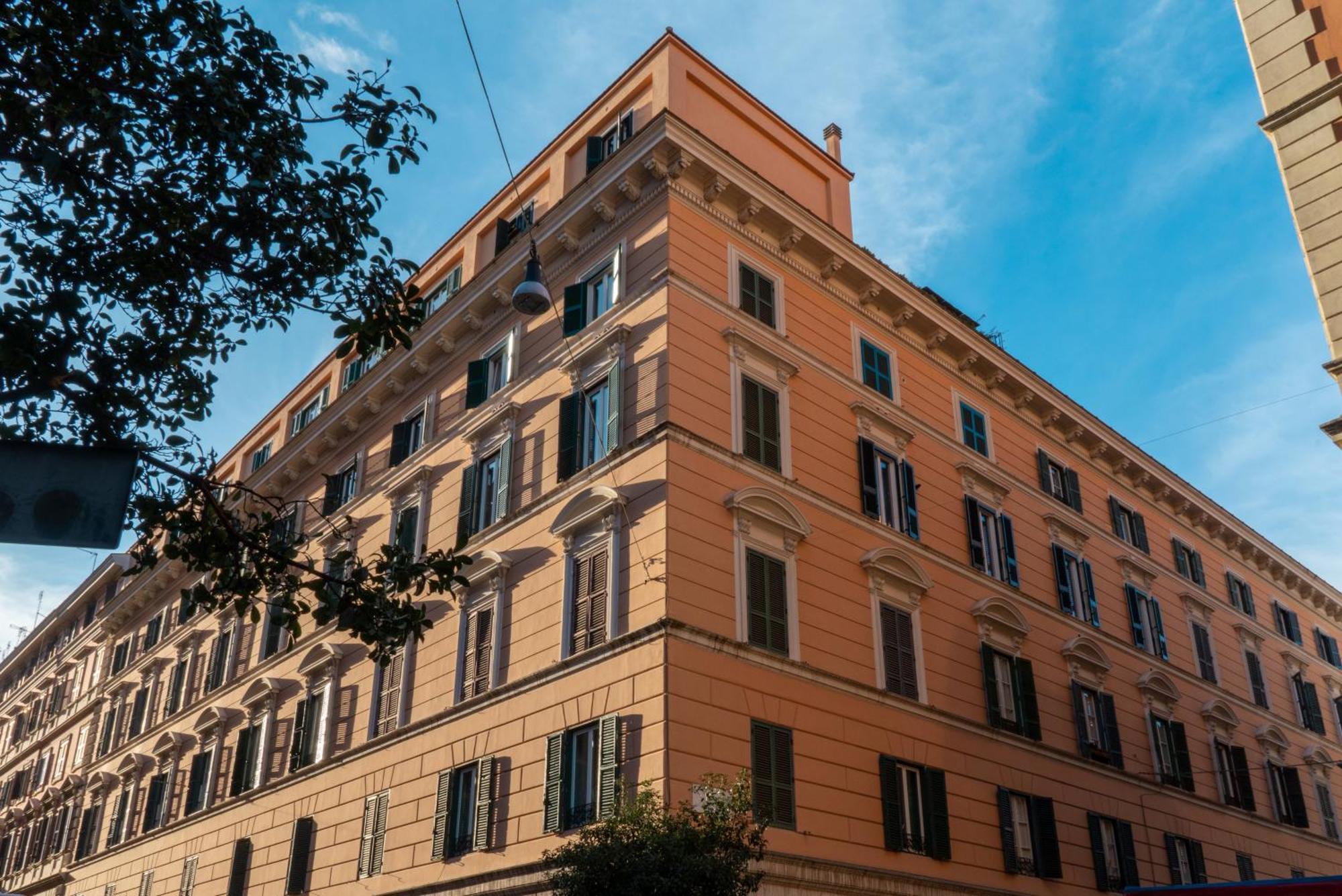 Cavalieri Suites Roma, Rome